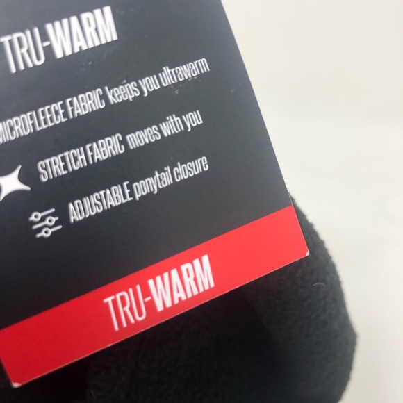 Fila Sport Black Fleece Beanie Ponytail Slit NWT - Picture 6 of 7